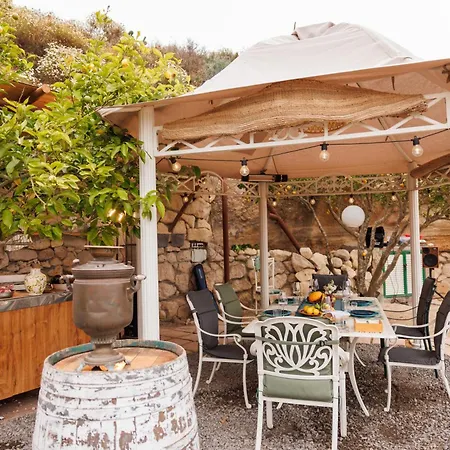 Bed & Breakfast Jardines De