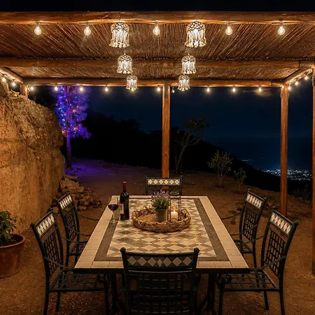Bed & Breakfast Jardines De 3*
